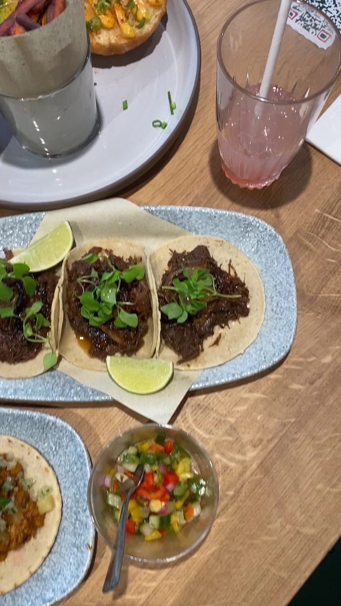 Mamacita Taqueria, photo 3