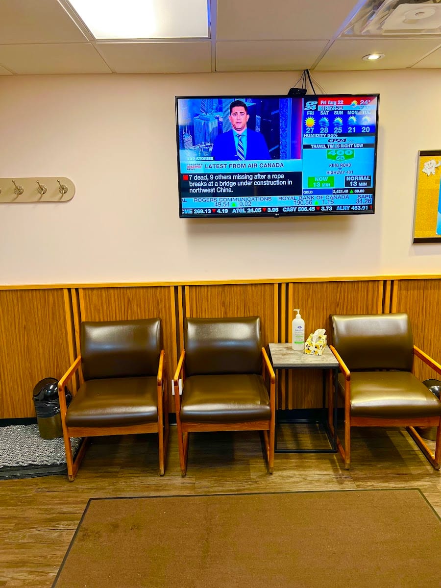 Dentistry on Leslie