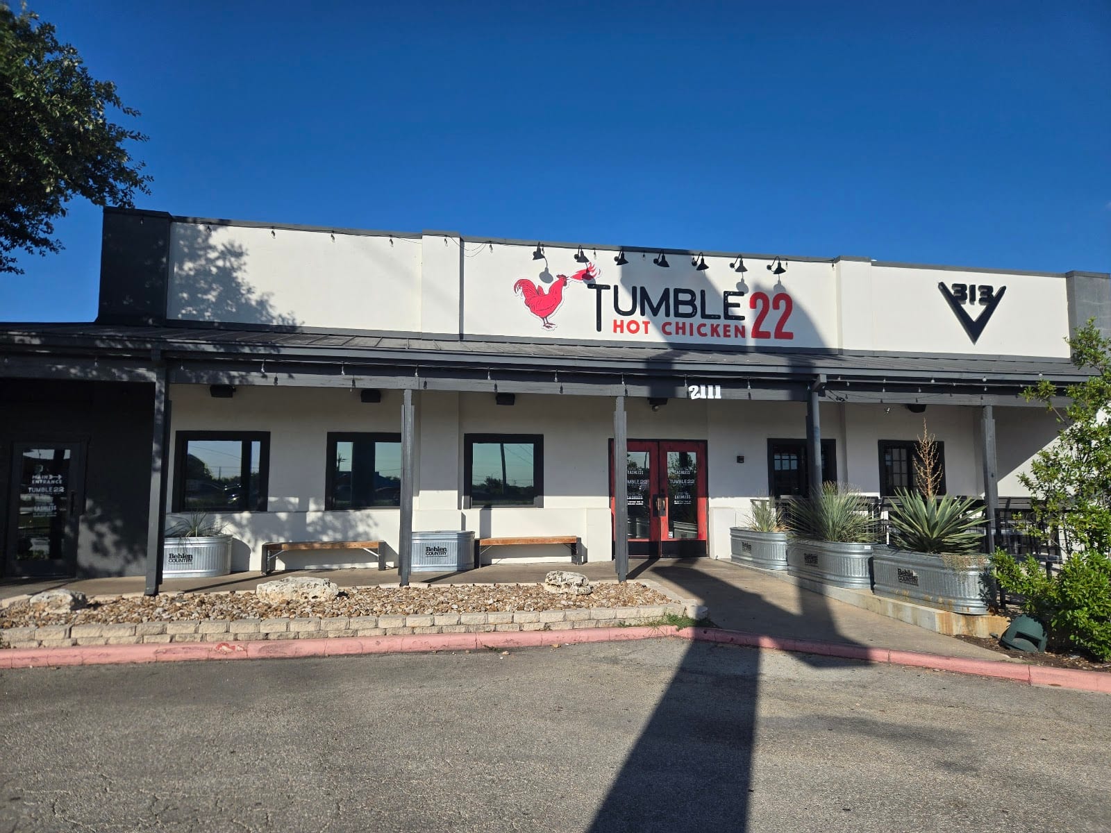 Tumble 22 - Texas Chicken Joint, photo 2