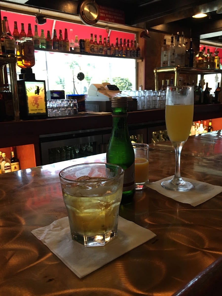 Red Fox Lounge