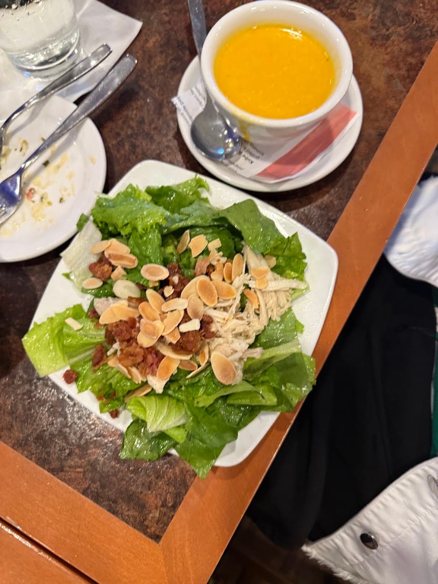 Trio's Restaurant, photo 4