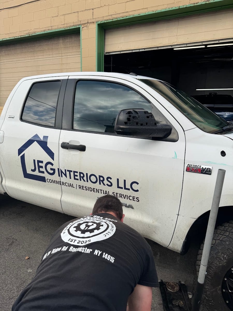 Your Neighborhood Mechanic LLC