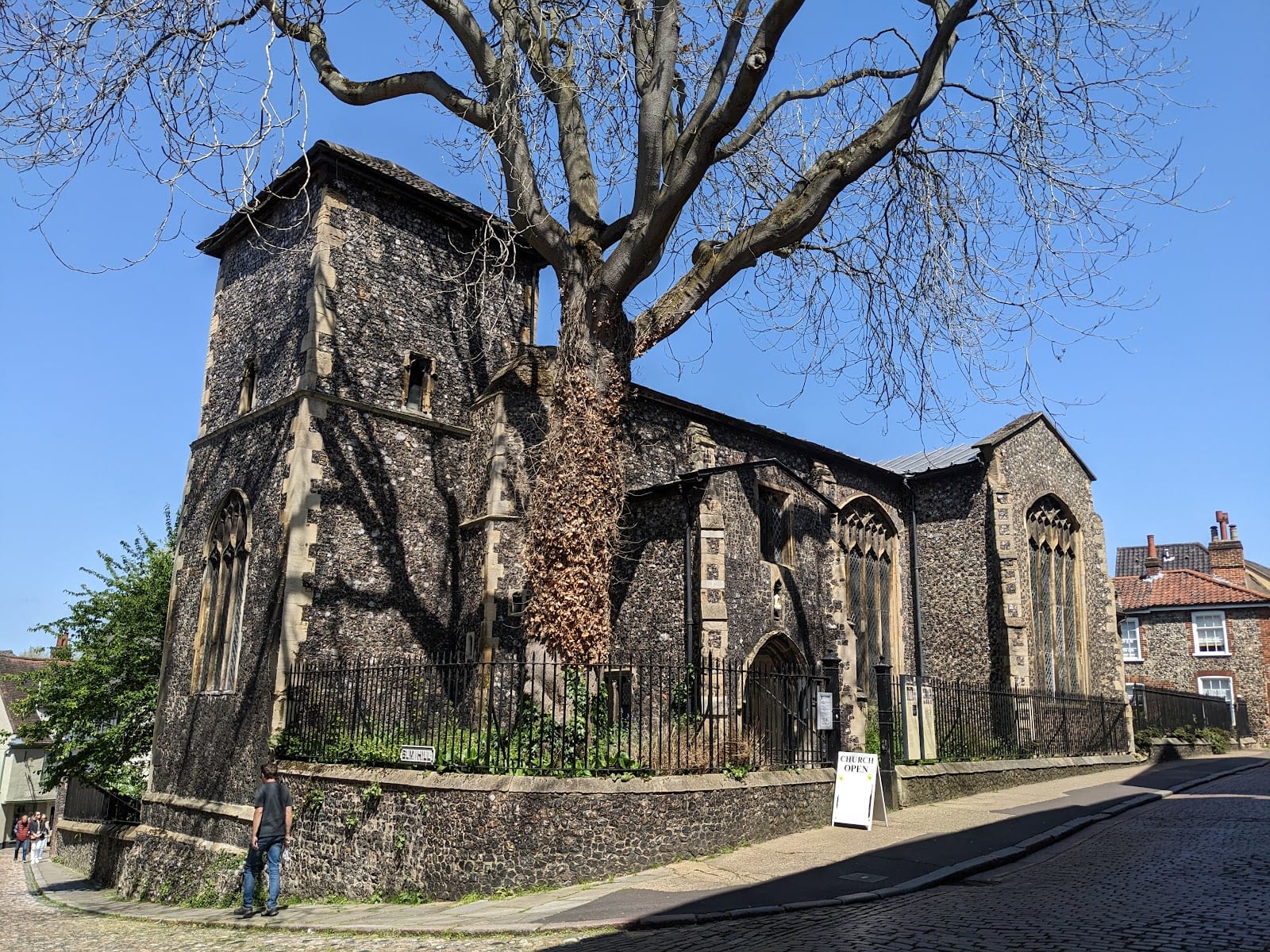 Hungate Medieval Art