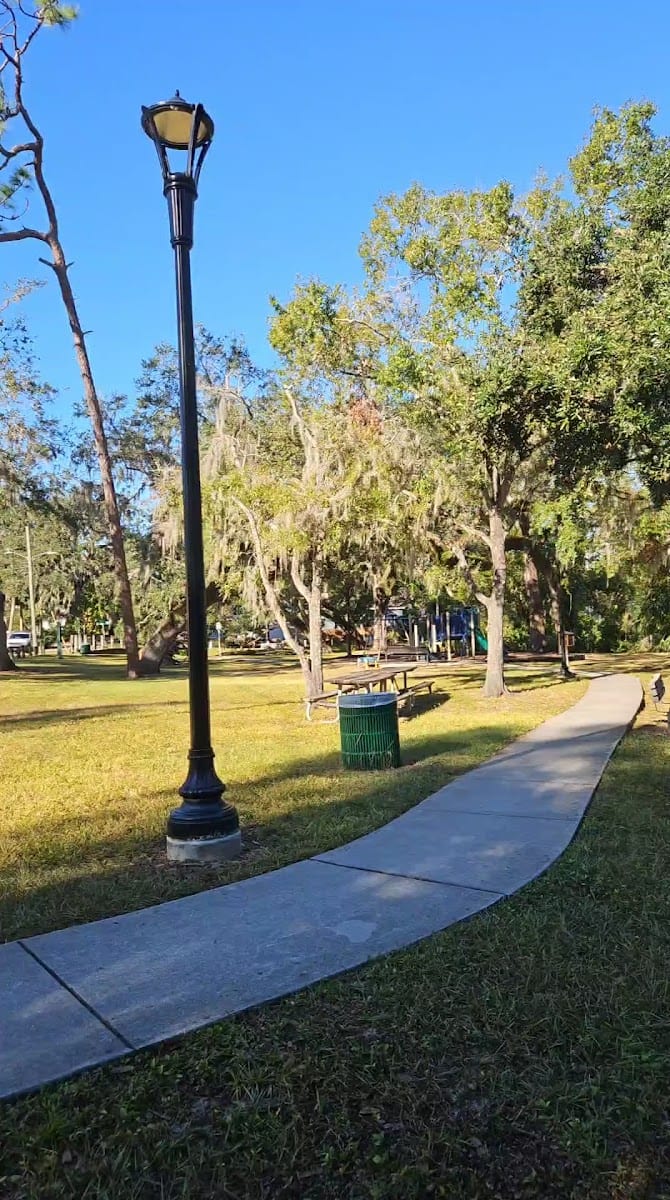 Patterson St Park, photo 2