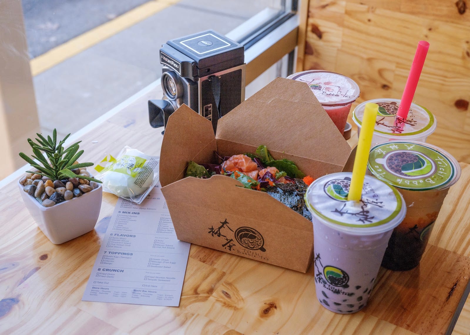 Taichi Bubble Tea, Ramen and Poke Bowl - College town
