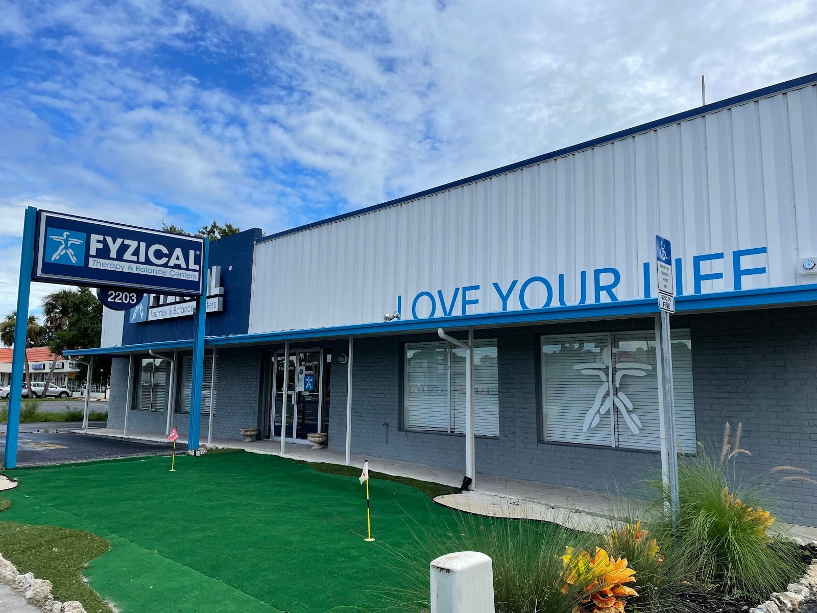 FYZICAL Therapy & Balance Centers - Venice, photo 4
