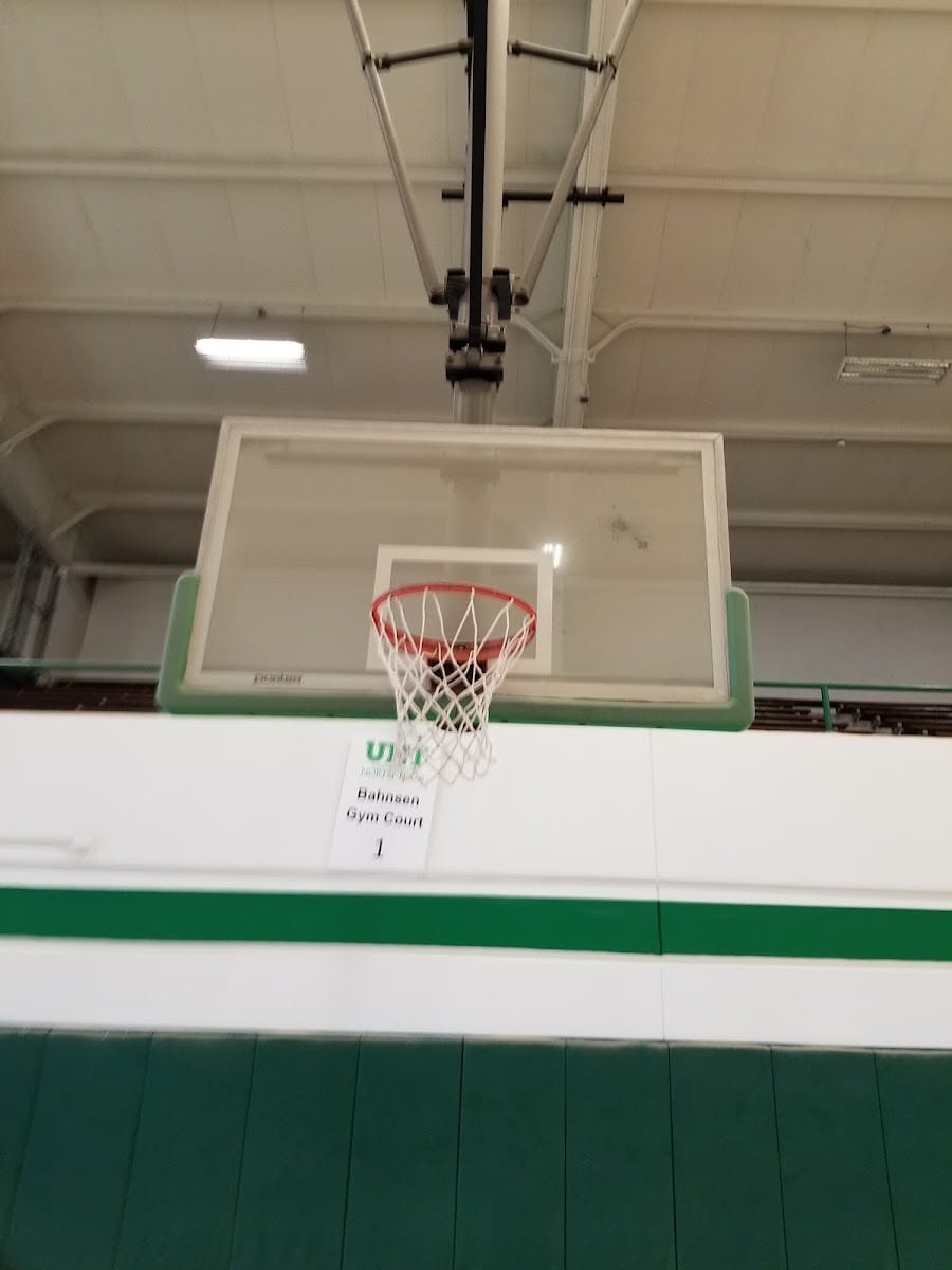 Ken Bahnsen Gym, photo 3