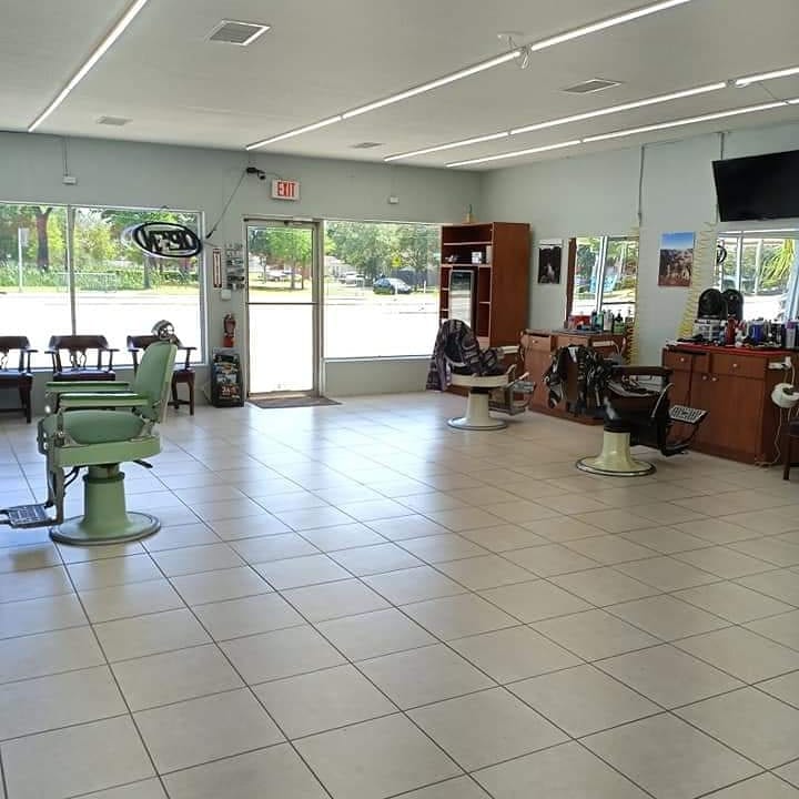 Luiso's Barber Shop, photo 2