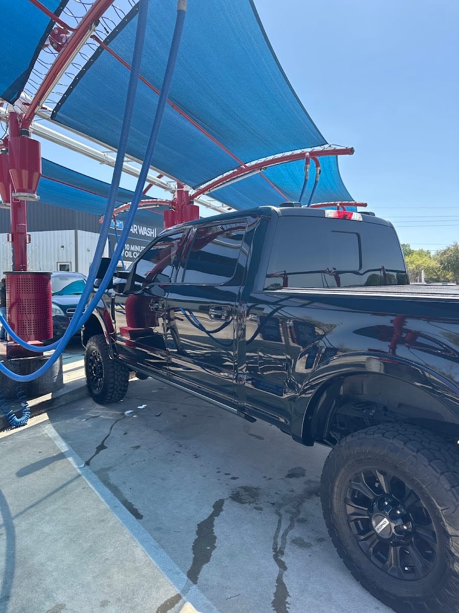 Trademark Carwash, photo 3