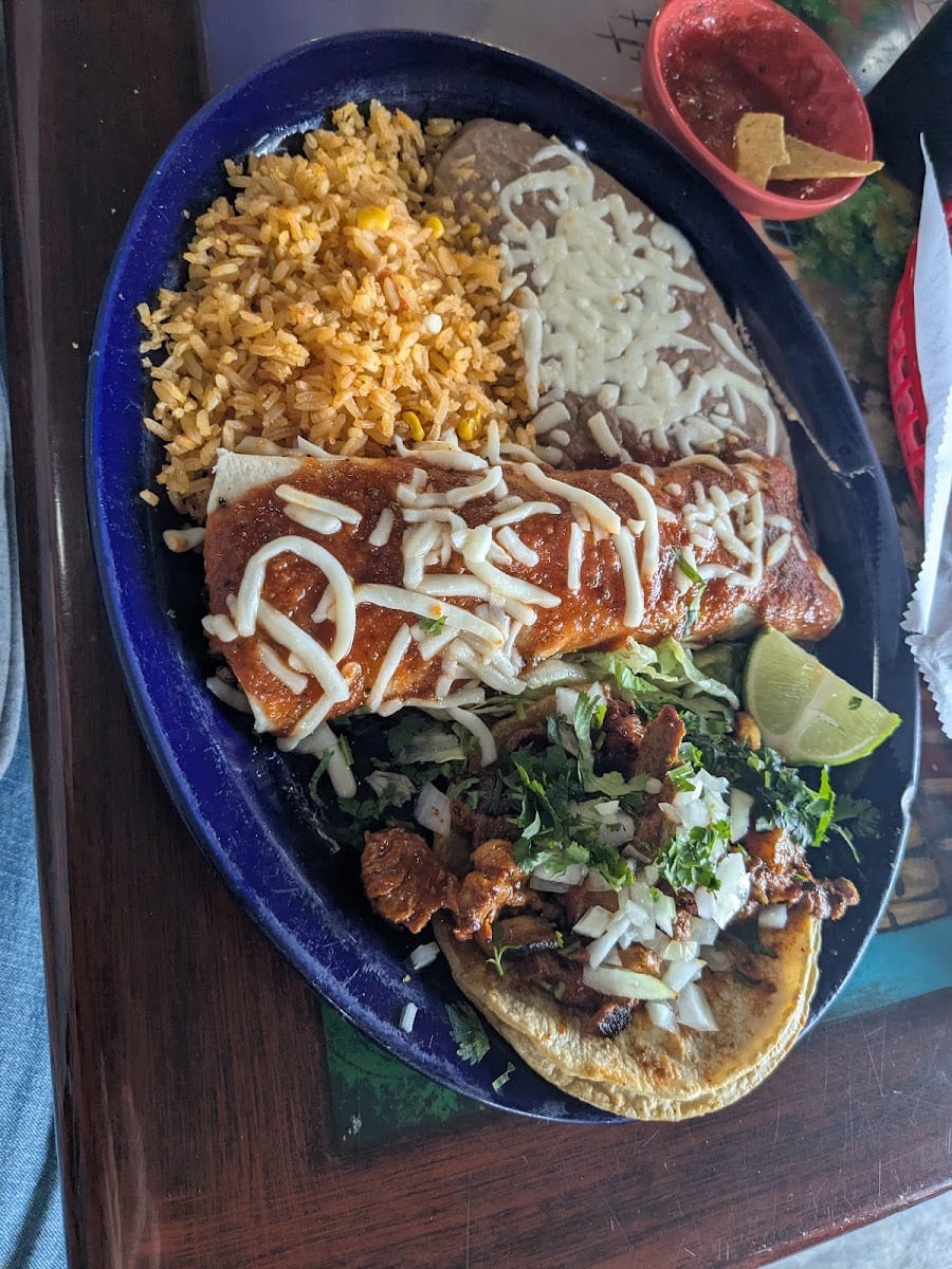 LALOS RESTAURANTE MEXICANO, photo 4