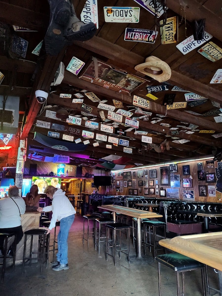 Cowpony Bar, photo 2