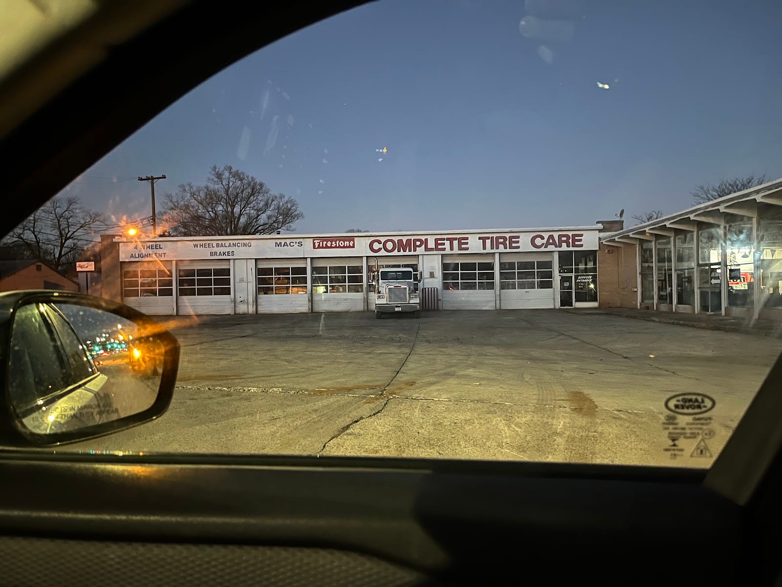 Mac's Tire, photo 2