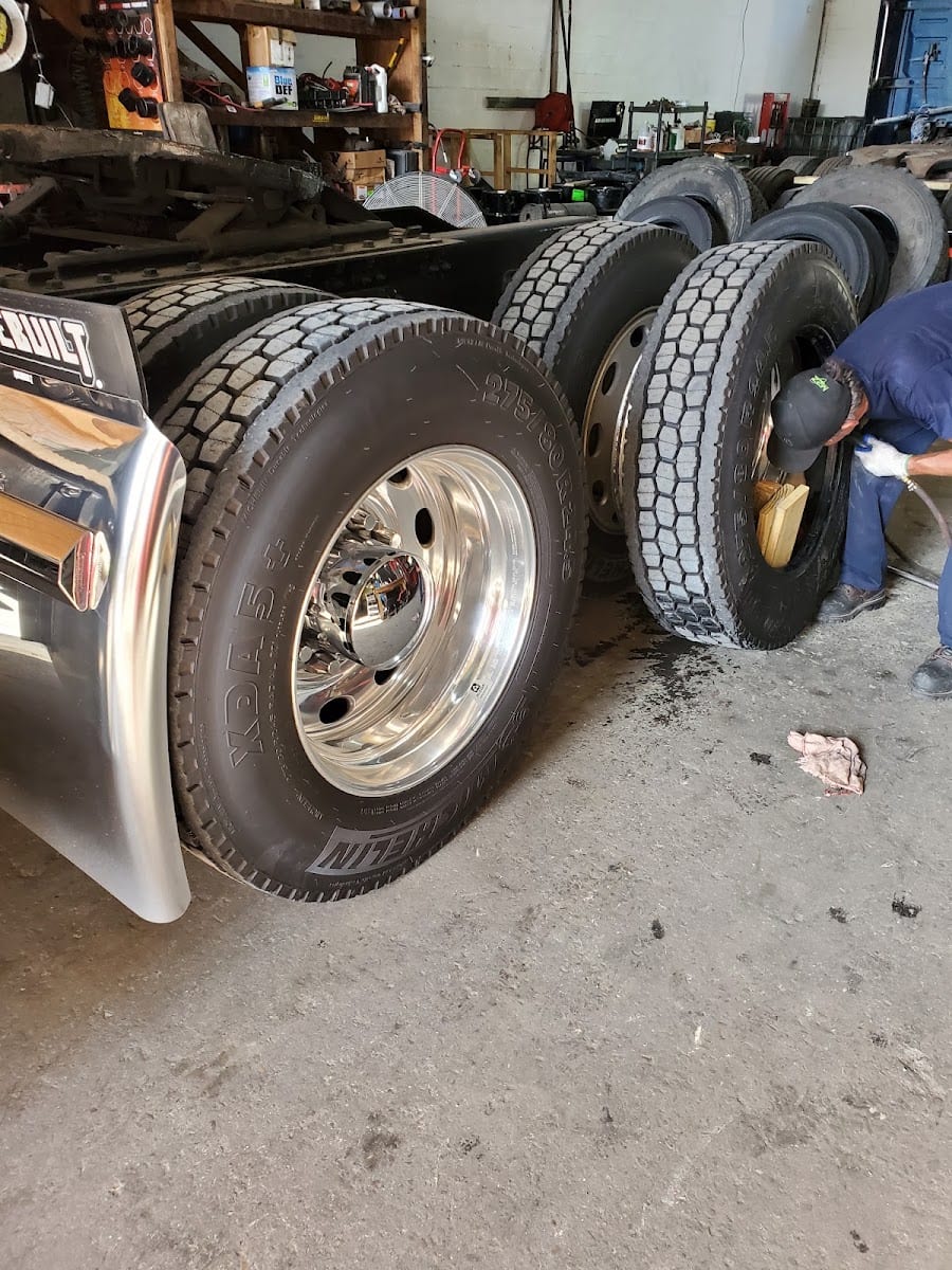 Tidewater Tire, photo 3