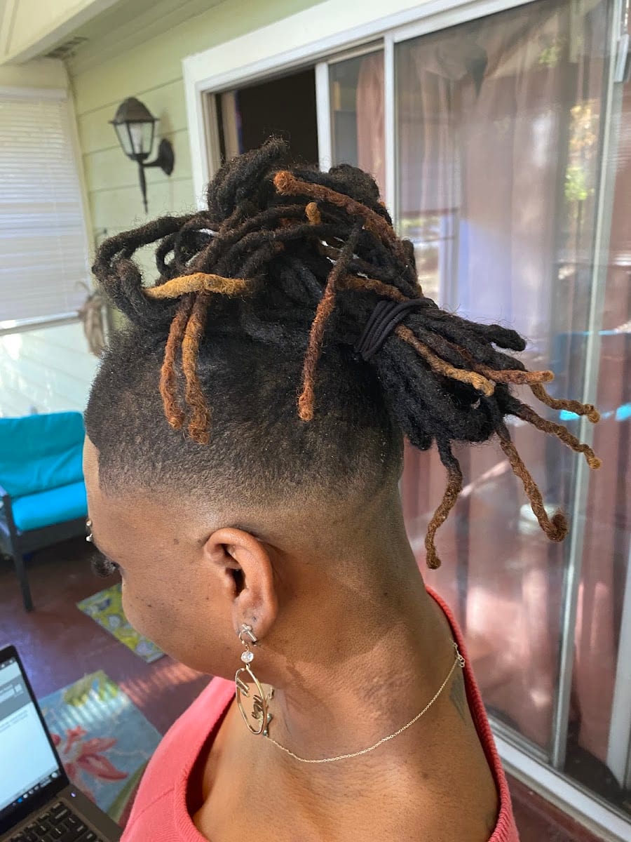 Cuts By Dee, photo 3