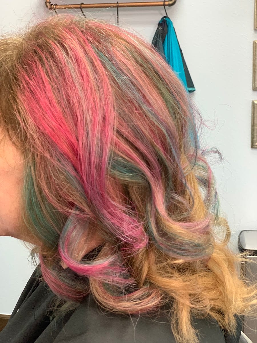 Rebel Beauty by Brandalyn Inside Delaney’s Salon, photo 4