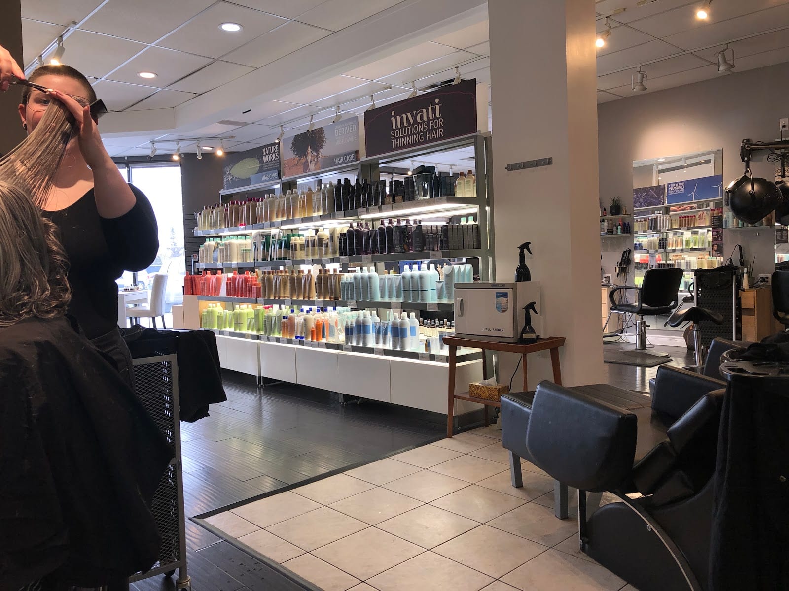 Avenue Salons