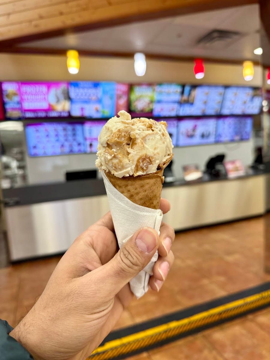 Braum's Ice Cream & Dairy Store, photo 4