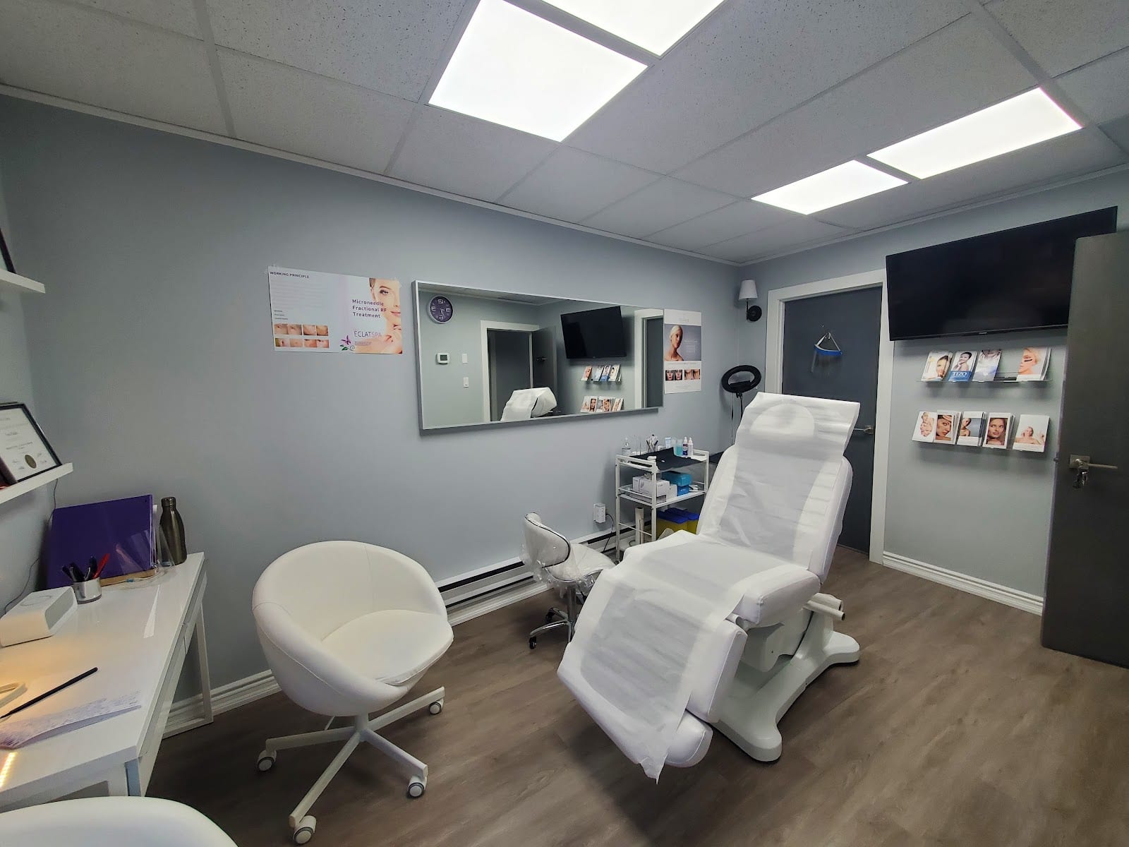Eclat Spa - Botox, Injections, Fillers, PRP - Richmond Hill, photo 4