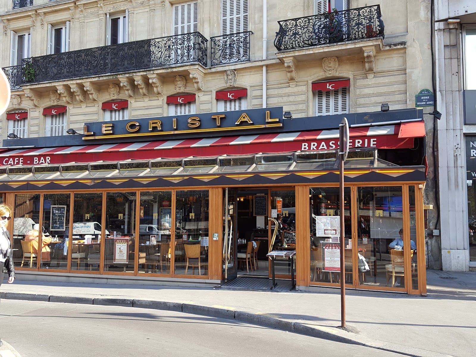 Le Cristal Bar Brasserie
