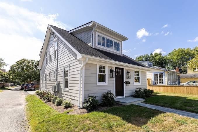 4BR-Gameroom-Firepit-Gym-Walkable-Sleeps 13