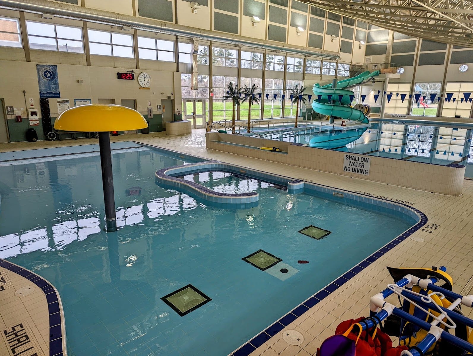 Elgin West Community Centre & Pool, photo 4