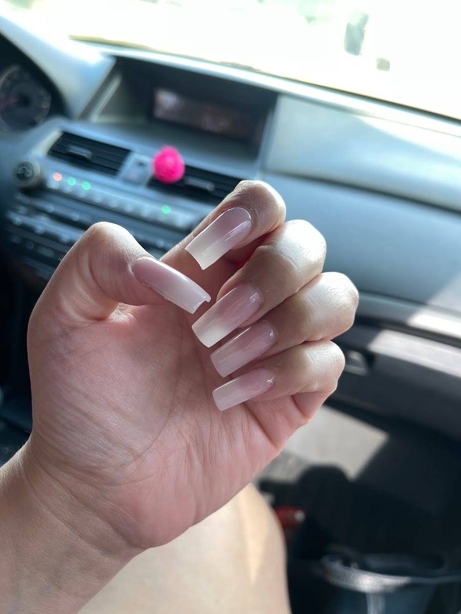 Tic Tac Nails, photo 3