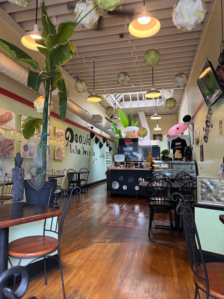 Nom Nom Deli, photo 2