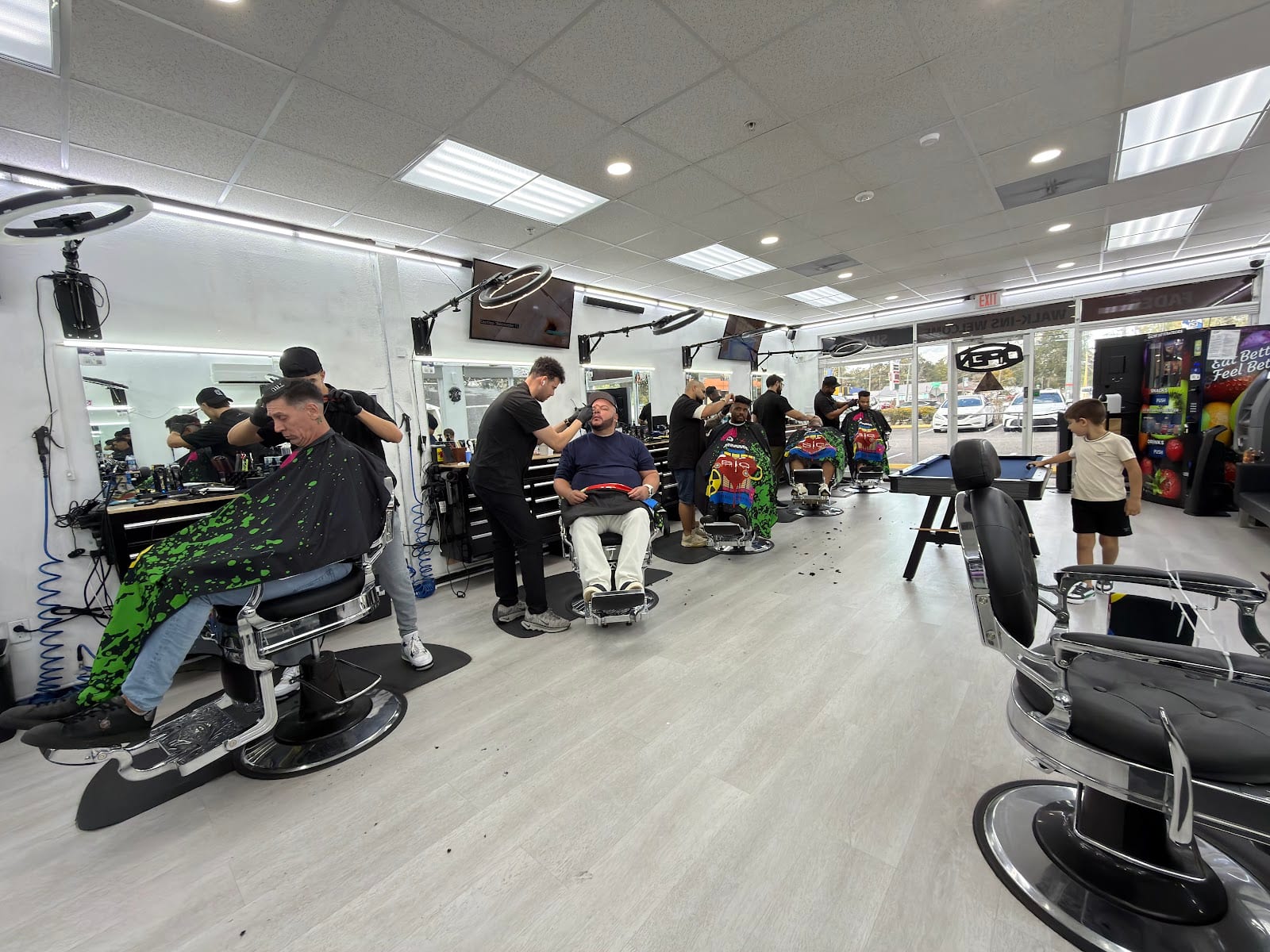 Charly Barber Shop, photo 3