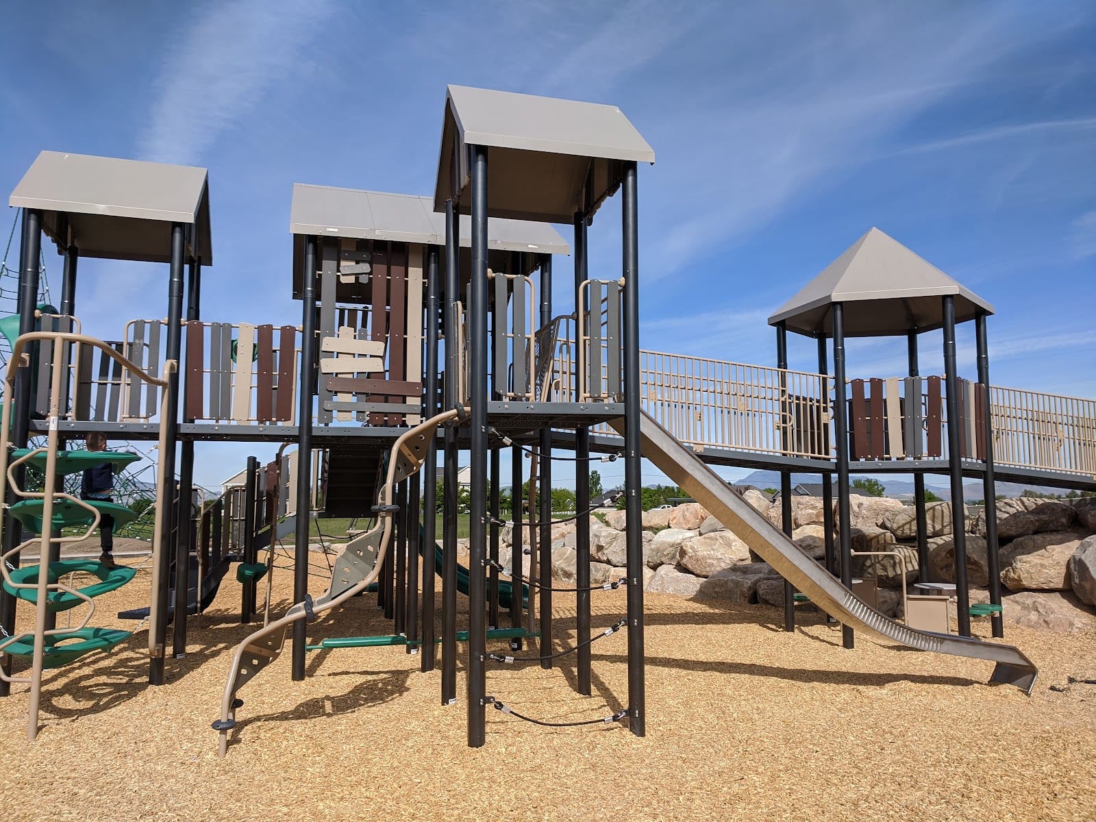 600 South Park, photo 2