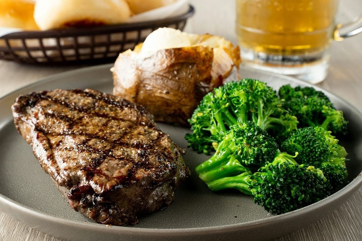 Logan's Roadhouse, photo 4