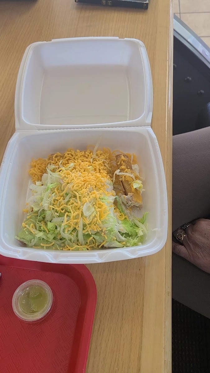 Polibertos Taco Shop 3, photo 2