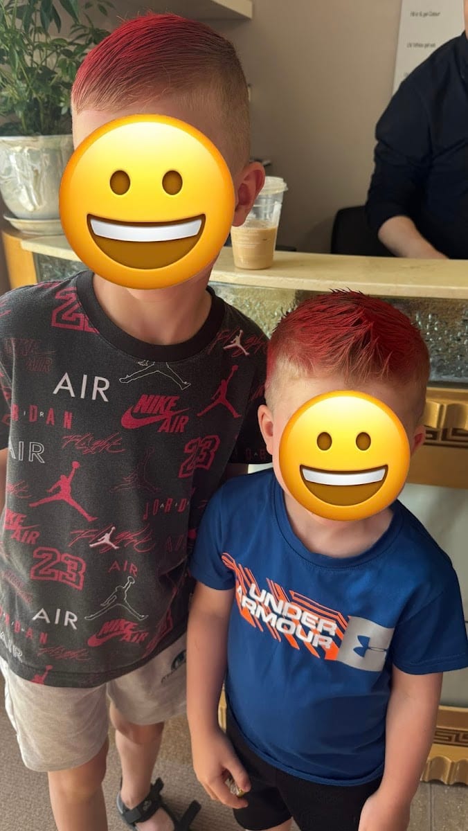 Coco Nails Haircut
