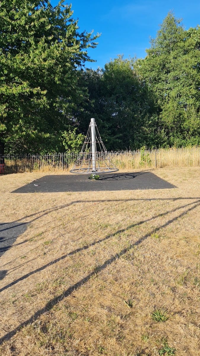 Marmaduke Keeler's Memorial Playground, photo 2