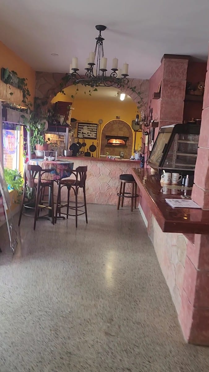 Papa Troll's Pizza, photo 2