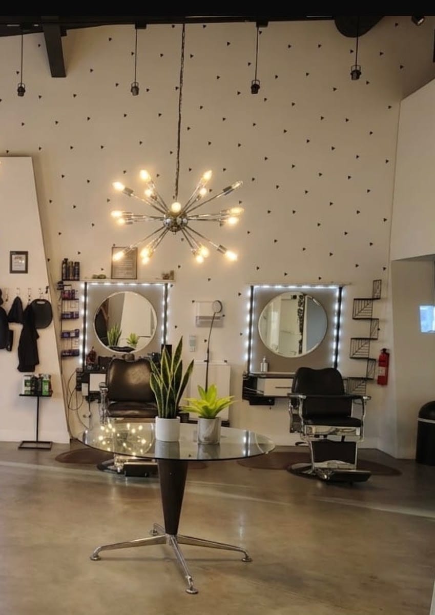 El Saguaro Barbershop, photo 2