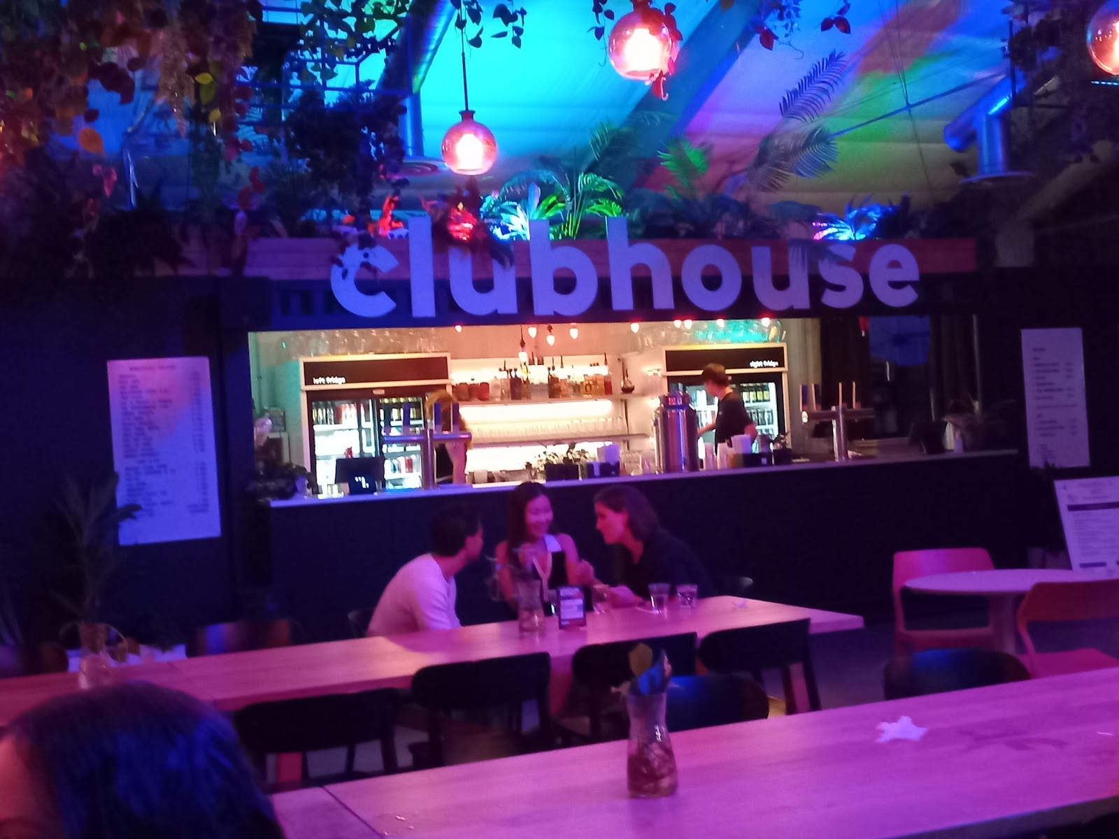 clubhouse @ STACKT market