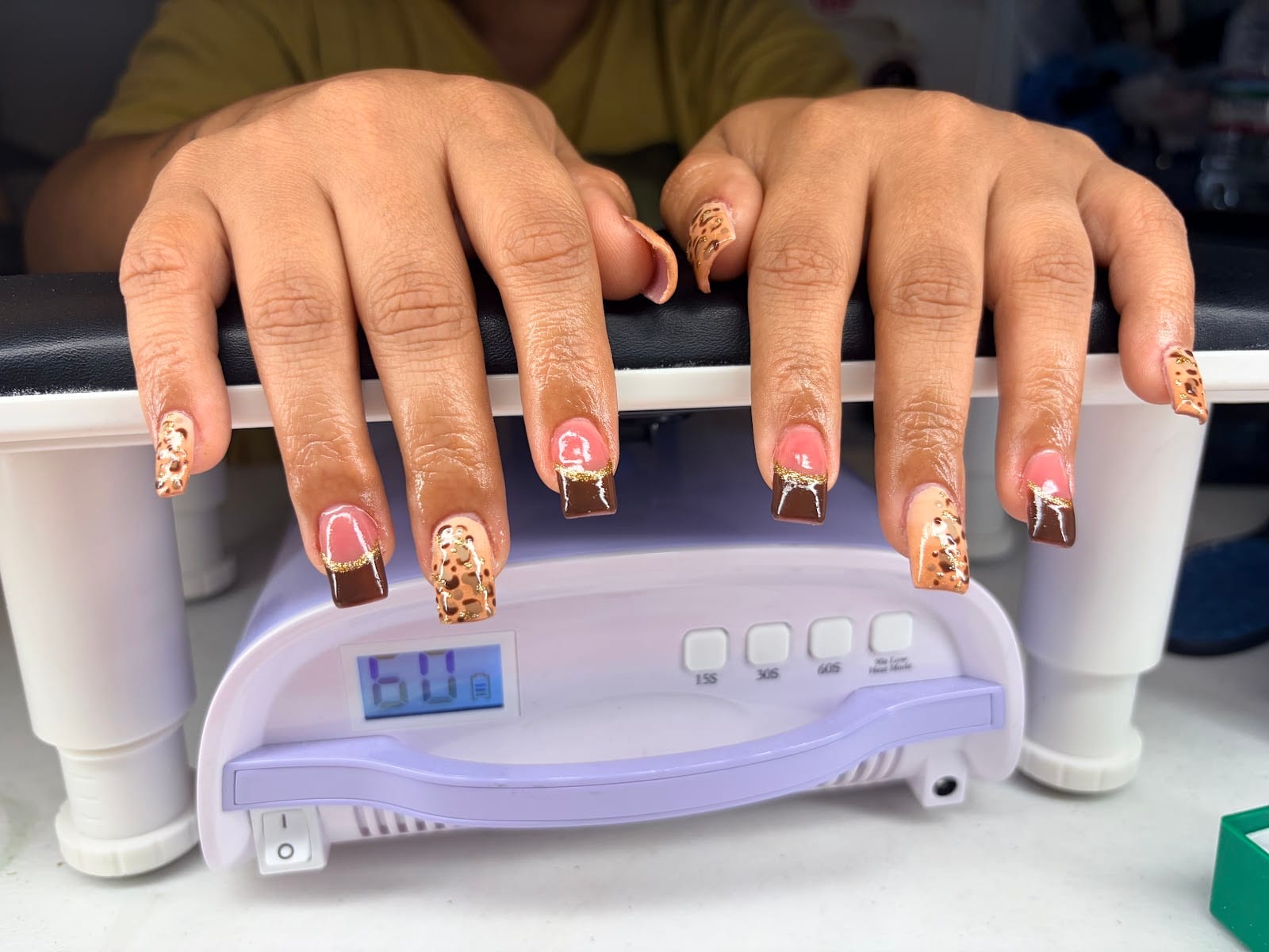 Pearry Pretty Nails Exclusive Nail Spa, photo 3