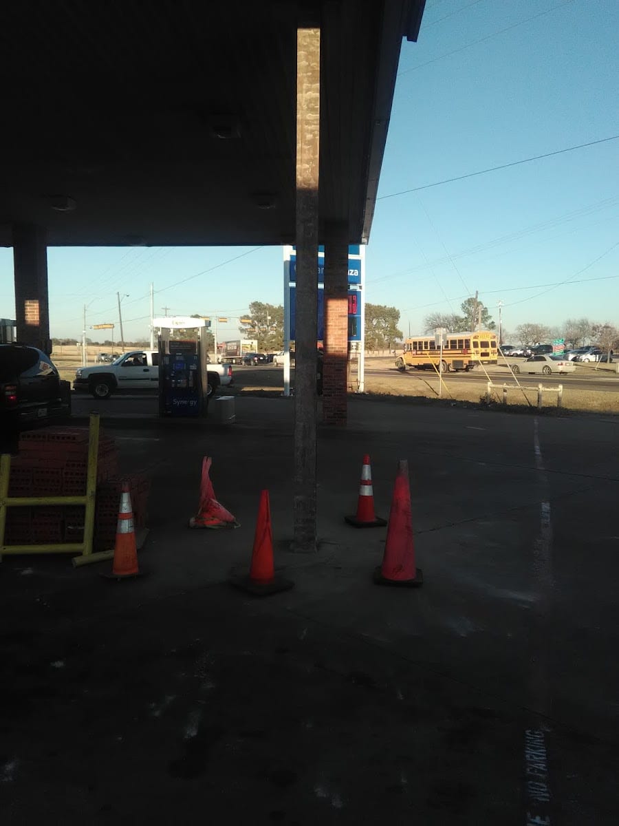 Exxon, photo 2