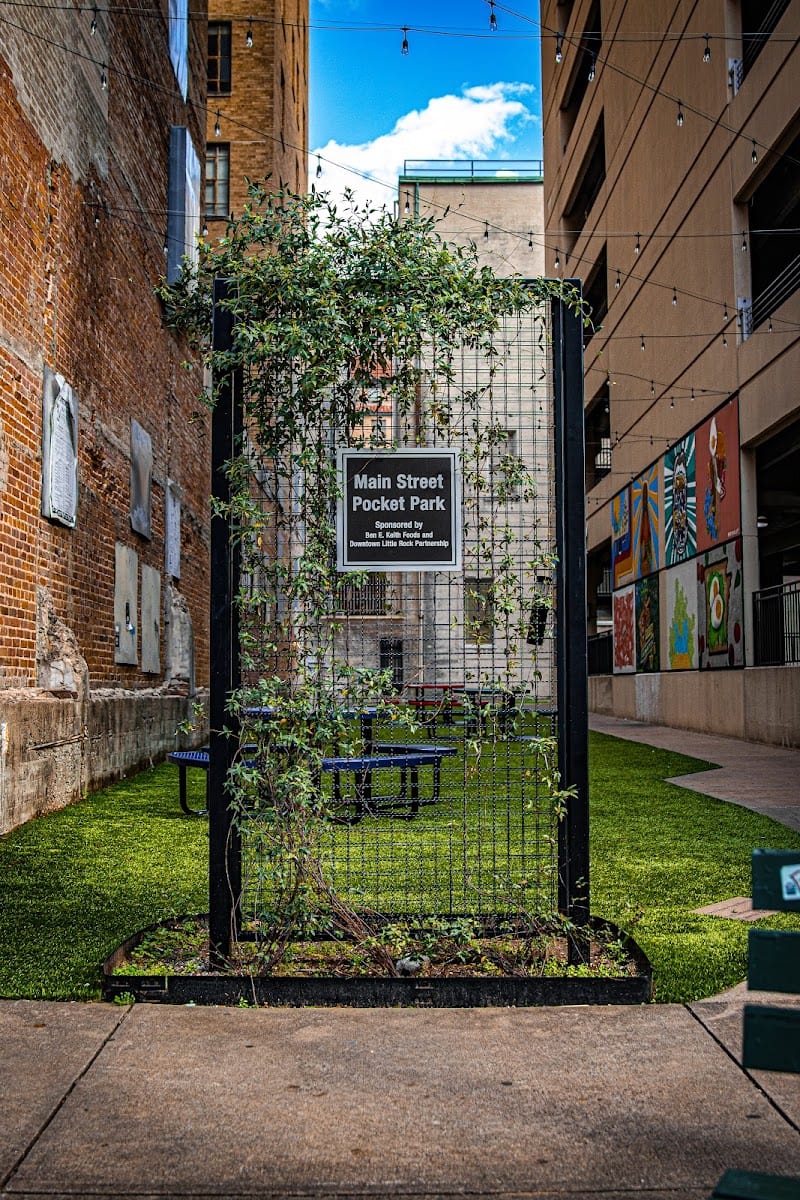 Main Street Pocket Park