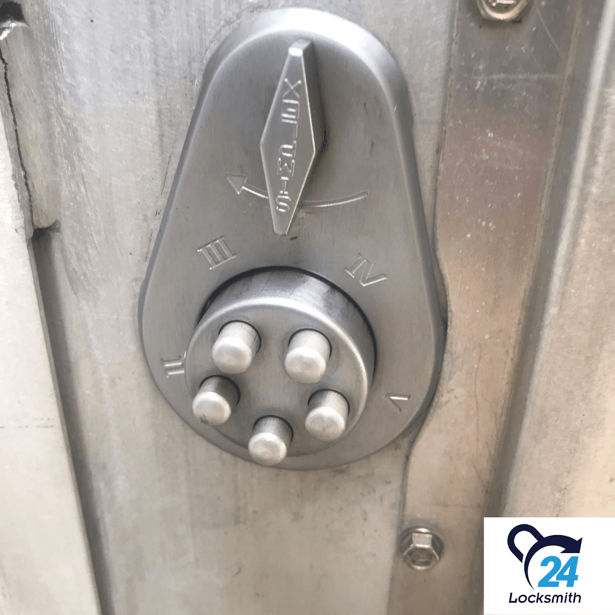 24 Locksmith, photo 4