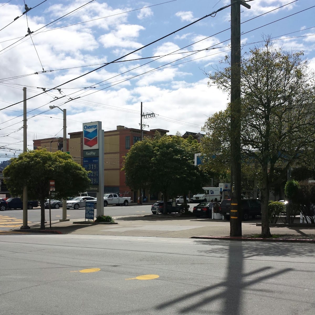 Chevron, photo 3