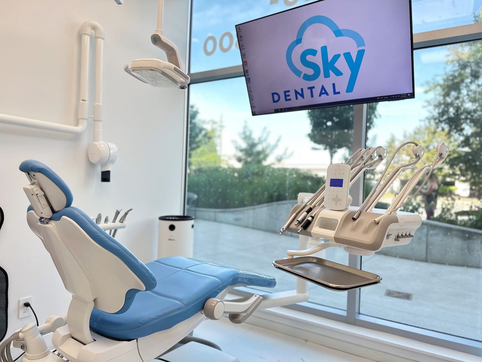 Sky Dental, Dr. Hourieh Tayefi, photo 3