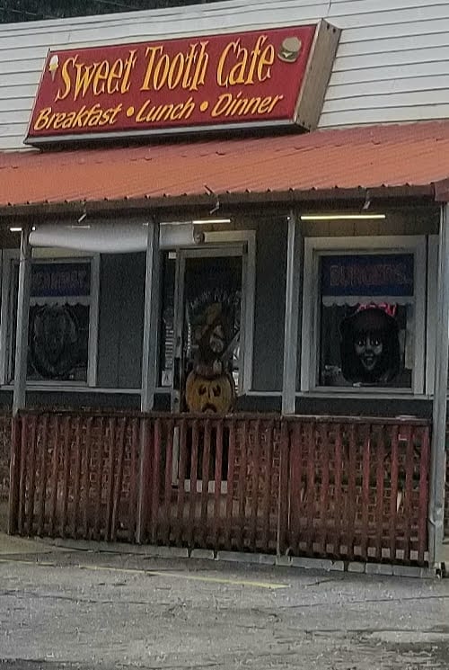 Sweet Tooth Cafe
