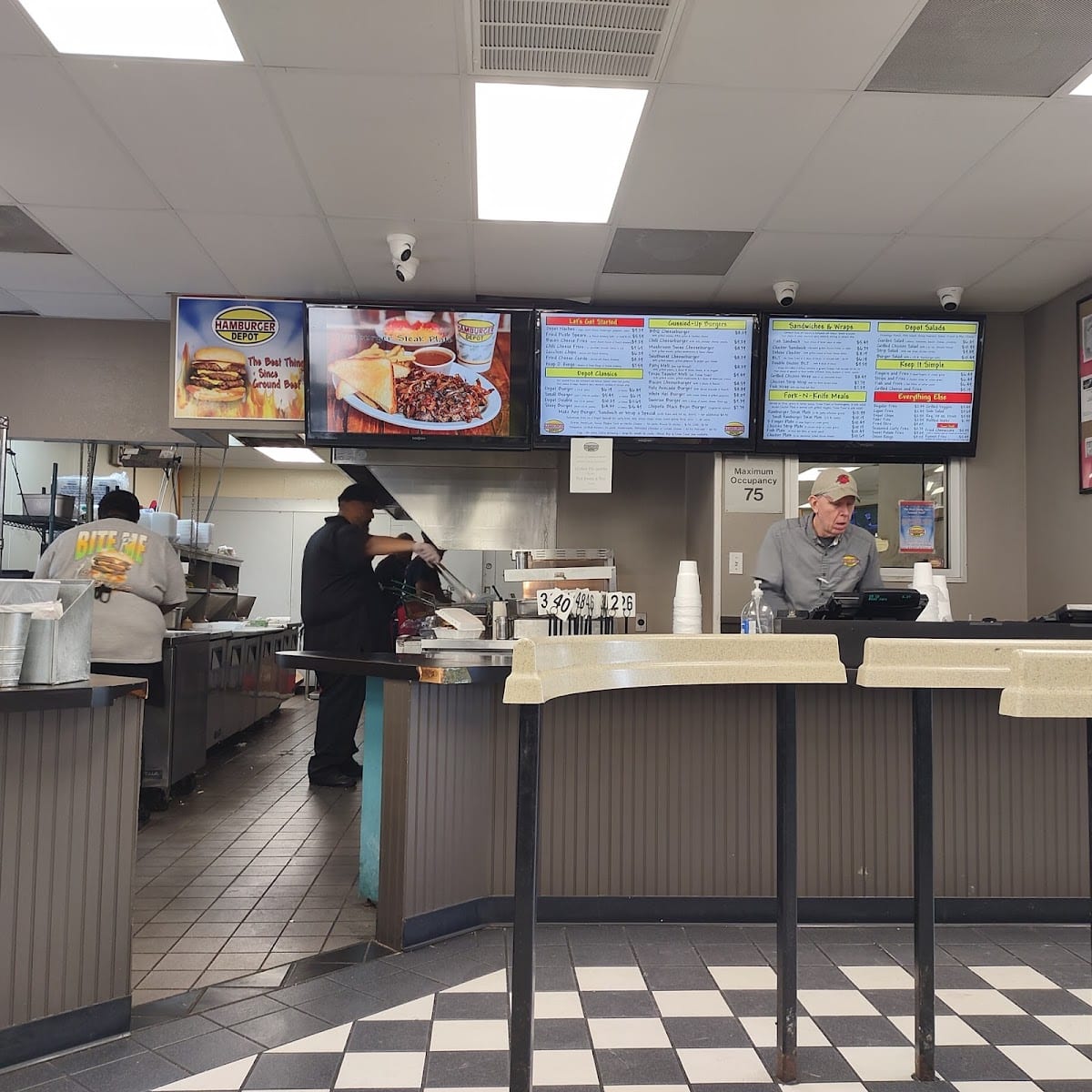 Hamburger Depot Beaumont - Cardinal Drive, photo 3