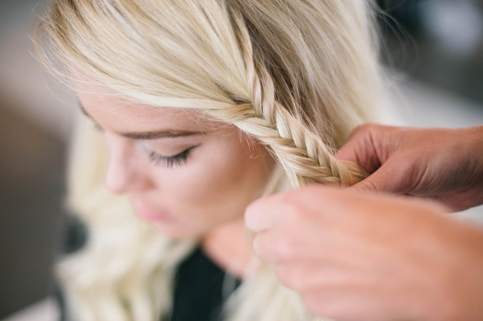 h2blow the blowdry + makeup bar