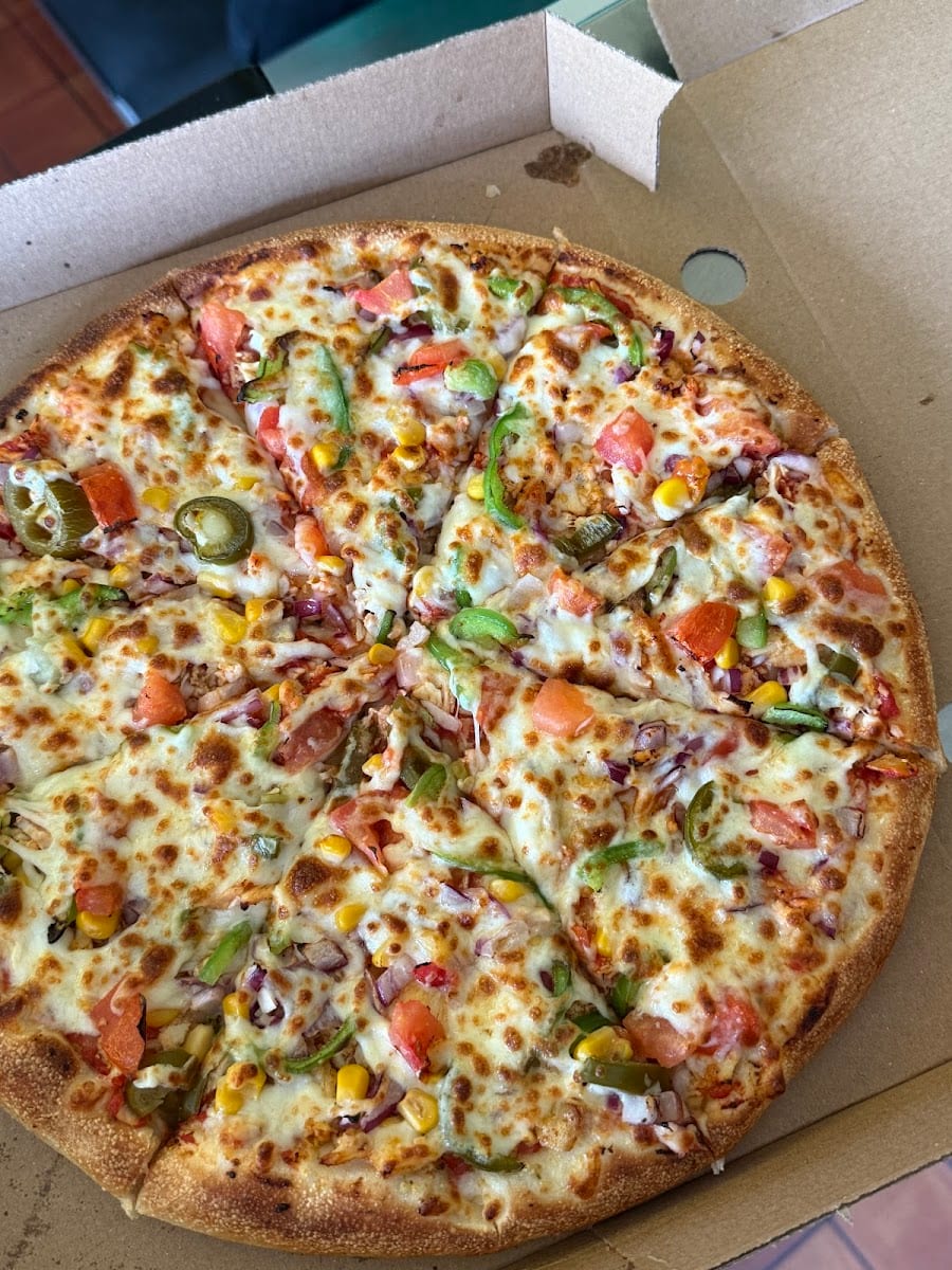 Canaries Pizza & Kebab