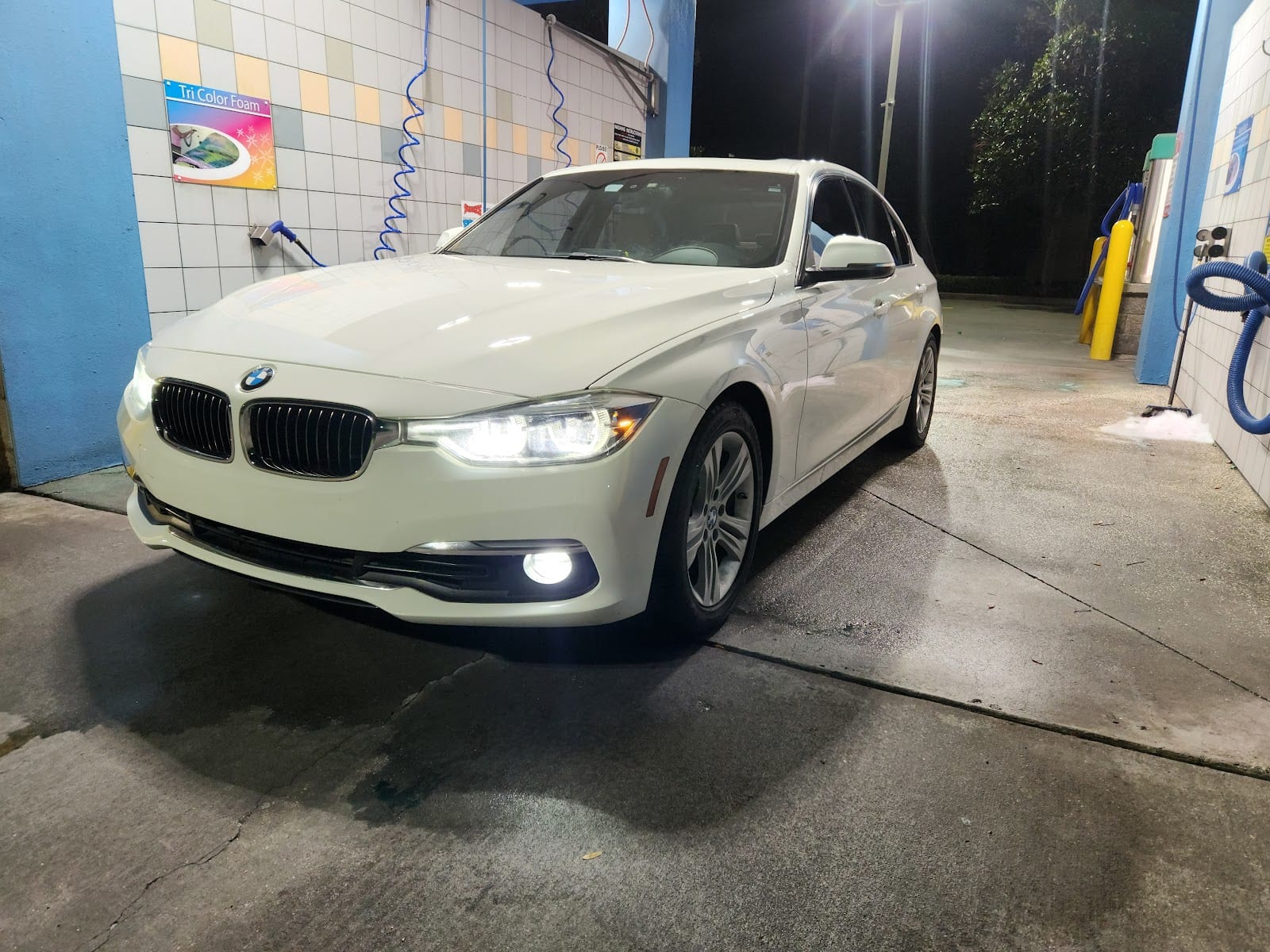 TouchFree Automatic Car Wash, photo 3