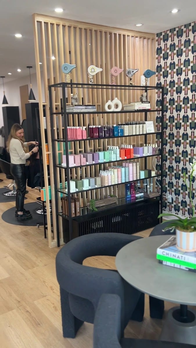River Oaks Salon, photo 3