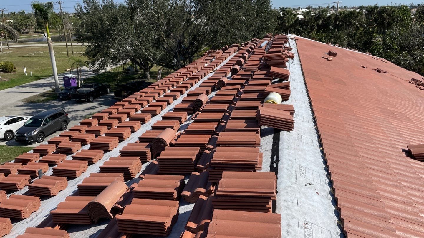 RoofPro Roofing - West Florida