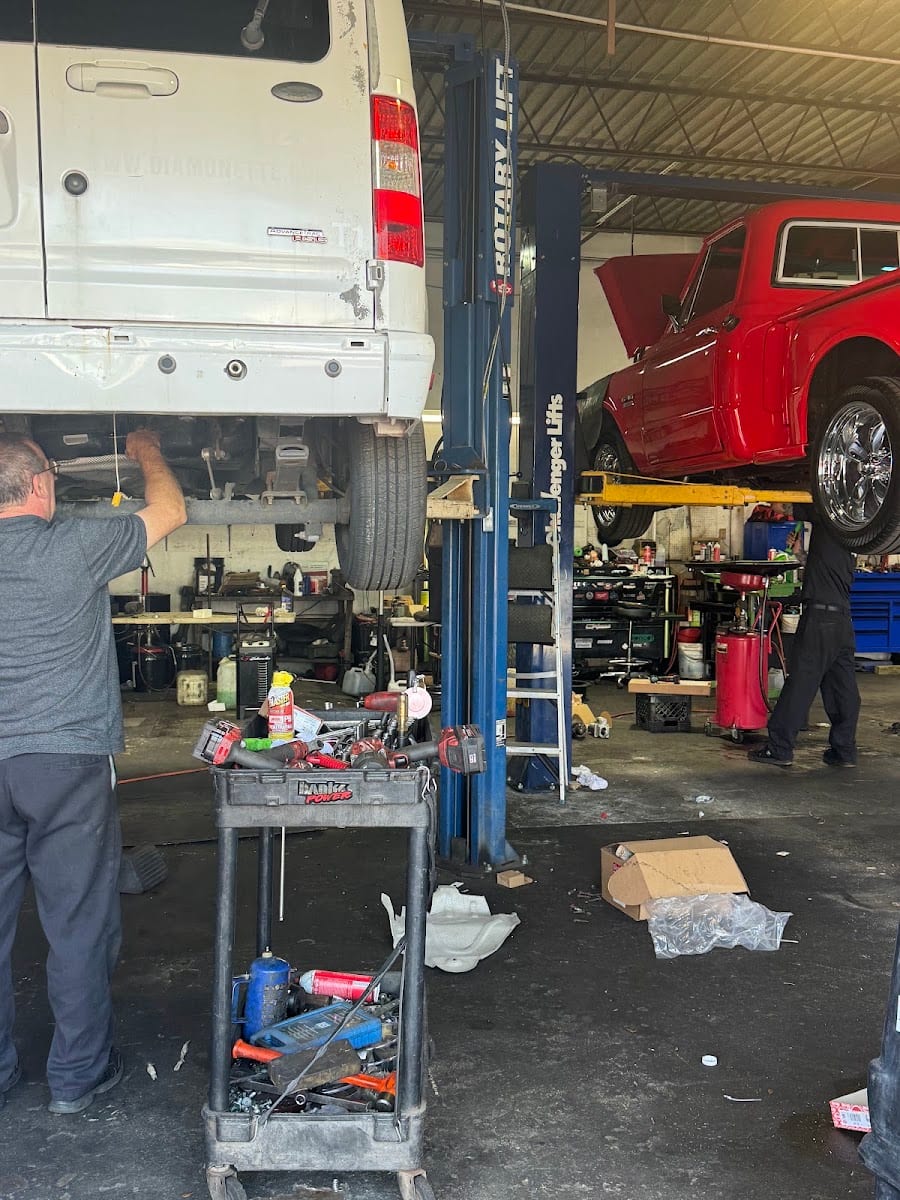 Curry Auto Repair Center at Seaboard, photo 4